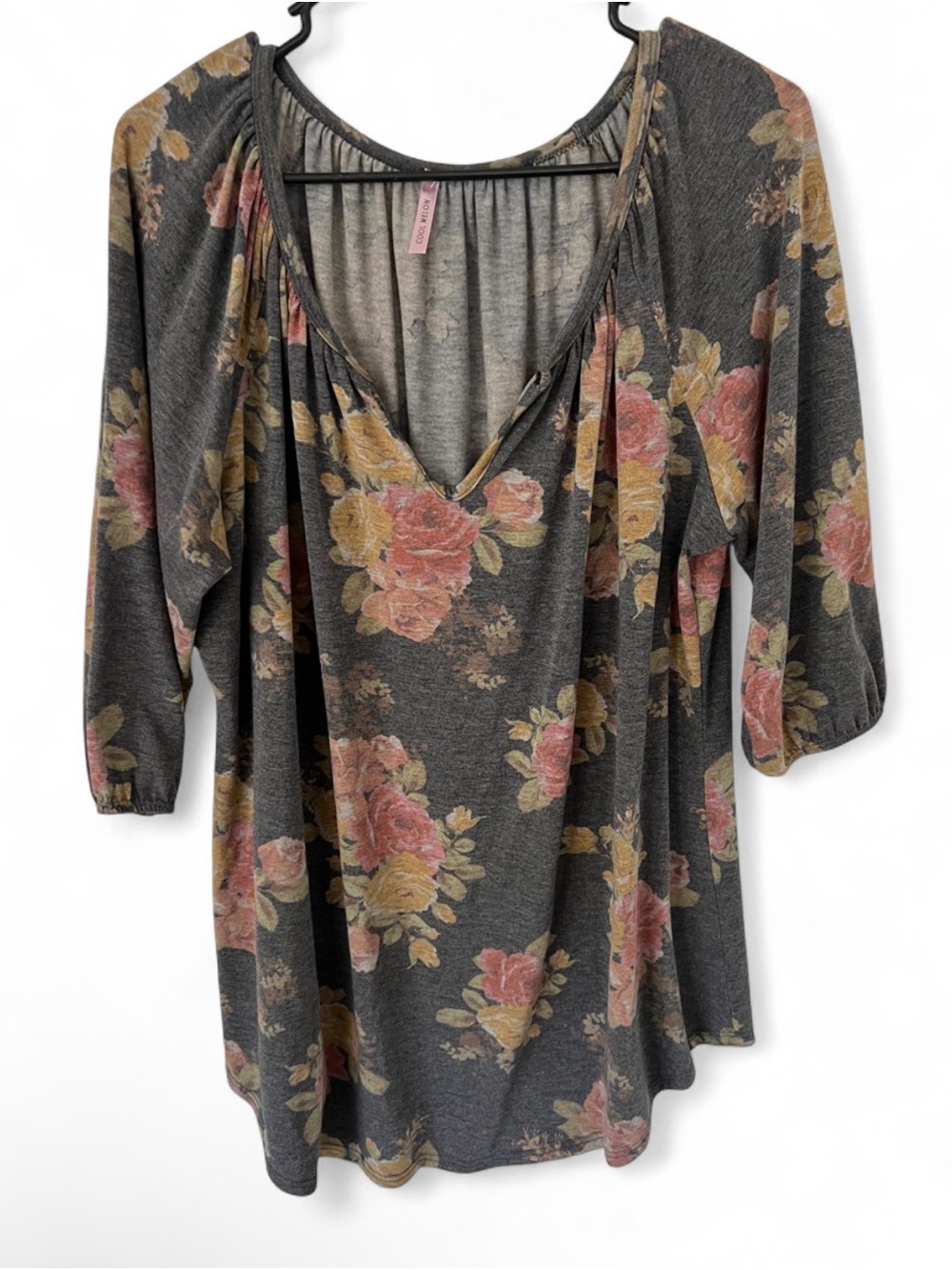 Women's Floral V-Neck Peasant Top - Gray with Pink & Yellow Roses